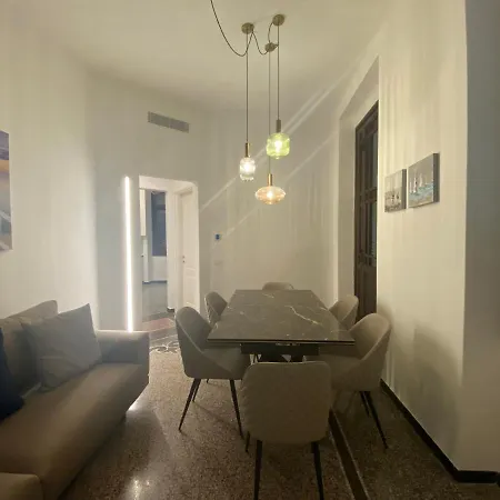 Apartmán Casa Genovese, Splendido In Centro A *